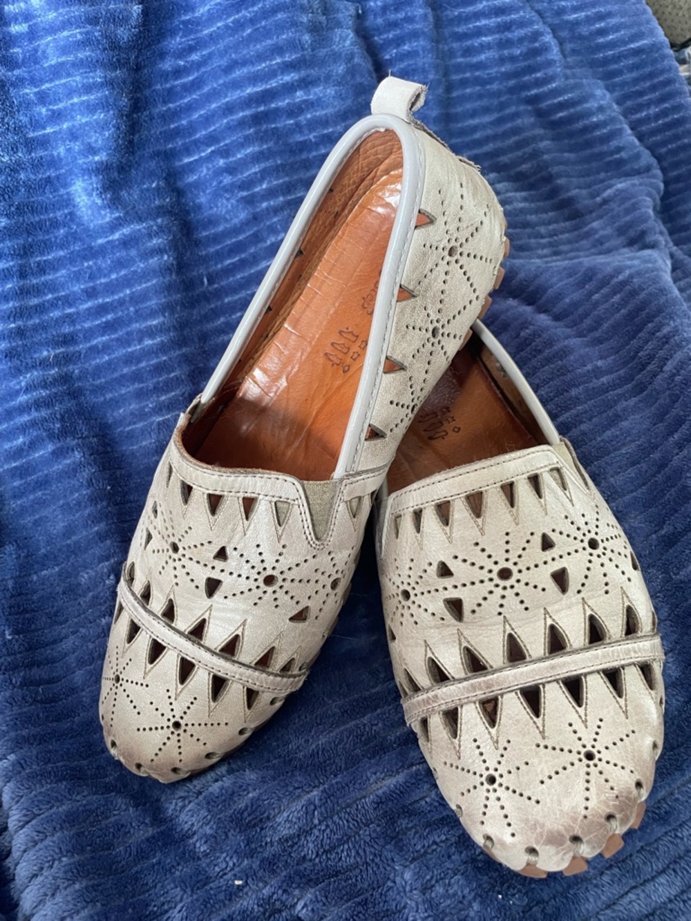 Spring Step Women's Light Gray Perforated Leather Slip-On Loafers - Picture 2 of 10